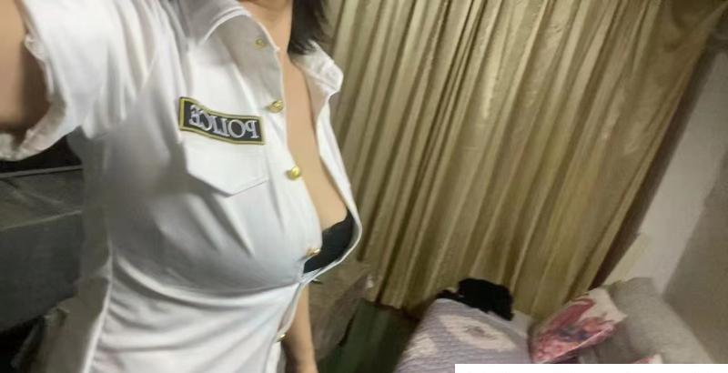 昌岗温柔骚妇